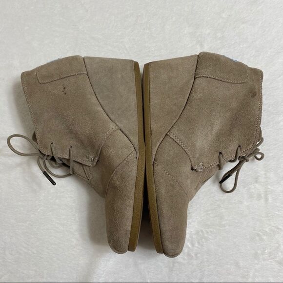 Toms Tan Lace Up Chukka Ankle Wedge Boots Booties 9 Women - Picture 7 of 8